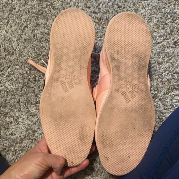 Adidas pink 7 1/2 lifting shoes - Picture 10 of 11